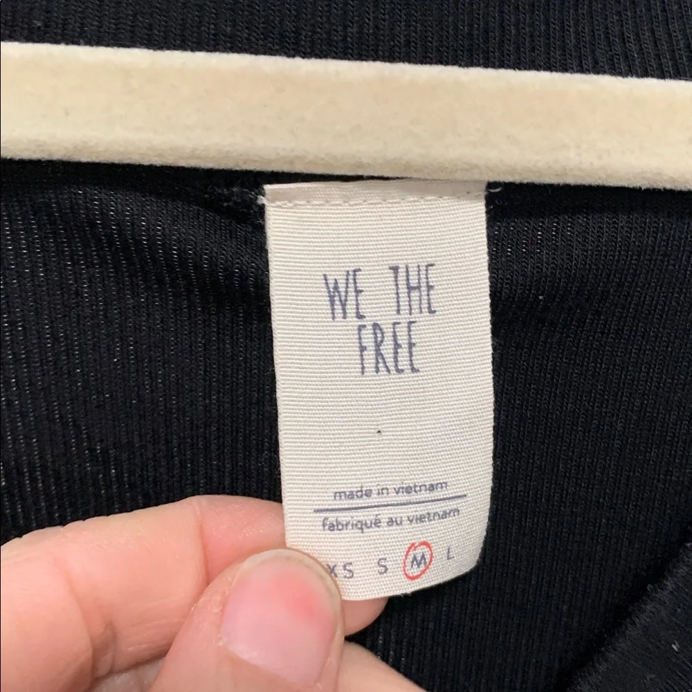 We the Free Free People Grapevine Black Long Sleeve Tunic Top Size Medium - Picture 2 of 8